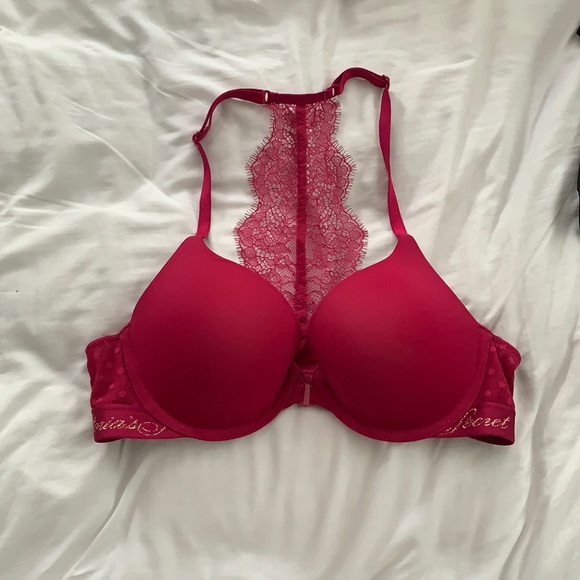 Victoria Secret Bra - Picture 1 of 4